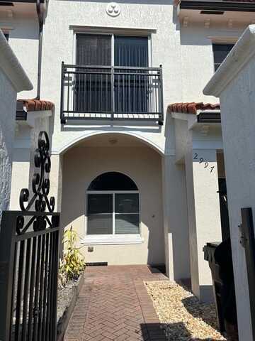 2997 NW 35 Avenue, Lauderdale Lakes, FL 33311