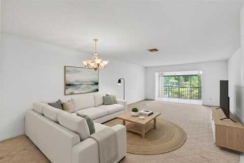 9283 Vista Del Lago, Boca Raton, FL 33428