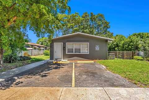 746 SW 4th St, Dania Beach, FL 33004
