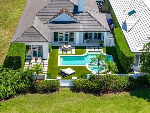 61 Caribe Way, Vero Beach, FL 32963