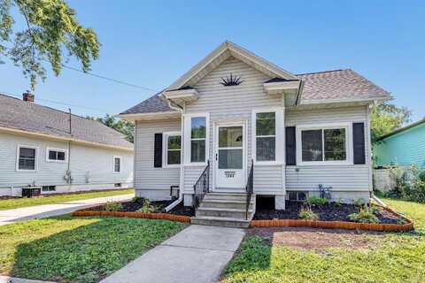 1245 S IRWIN Avenue, GREEN BAY, WI 54301