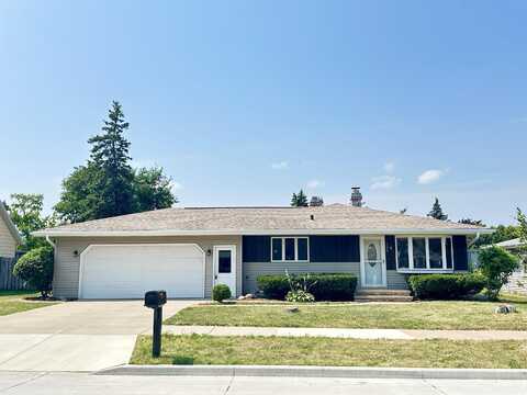 326 WELHOUSE Drive, KIMBERLY, WI 54136