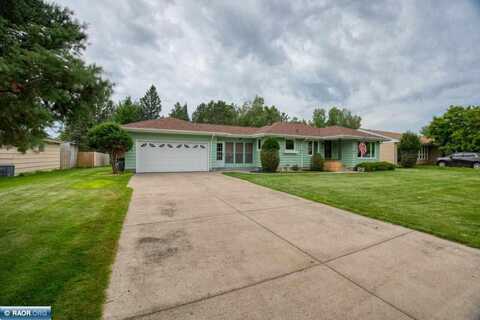 333 S 2nd St E, Aurora, MN 55705