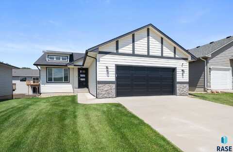6745 W Viola Ct, Sioux Falls, SD 57107
