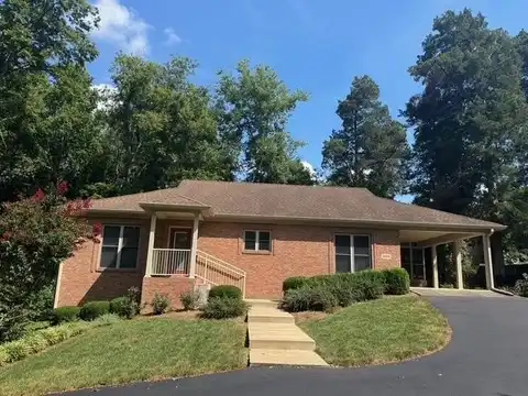 2024 Nashville Road, Bowling Green, KY 42101