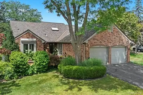 30413 Ramblewood Club Drive, Farmington Hills, MI 48331