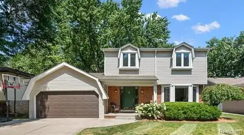 2283 Traverse Drive, Troy, MI 48083