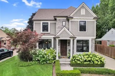 1598 Pierce Street, Birmingham, MI 48009
