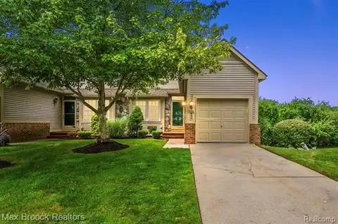 30995 Blueridge Drive, Novi, MI 48377
