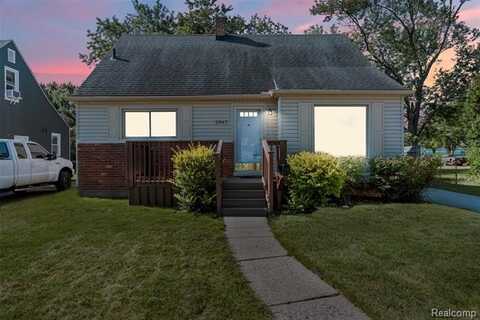 2947 Catalpa Drive, Berkley, MI 48072