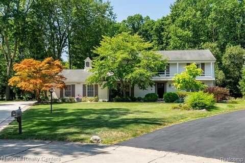 31467 Old Cannon Road, Beverly Hills, MI 48025