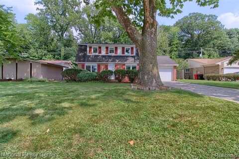 23730 Edinburgh Street, Southfield, MI 48033