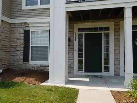 1151 Alameda Boulevard, Troy, MI 48085