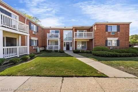 2440 Parmenter Boulevard, Royal Oak, MI 48073