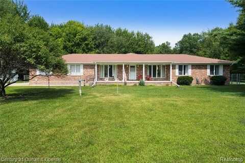 13680 S Seymour Road, Montrose, MI 48457