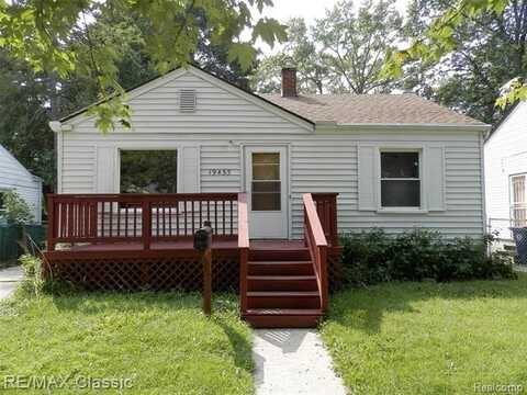 19455 Woodworth, Redford, MI 48240