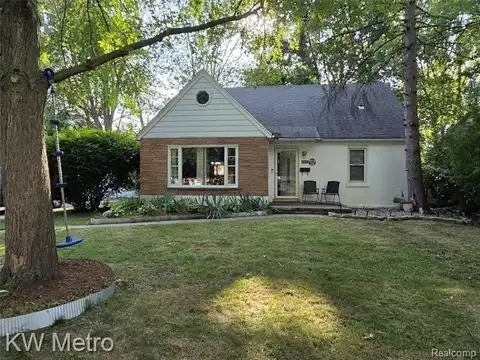 28057 Sutherland Street, Southfield, MI 48076