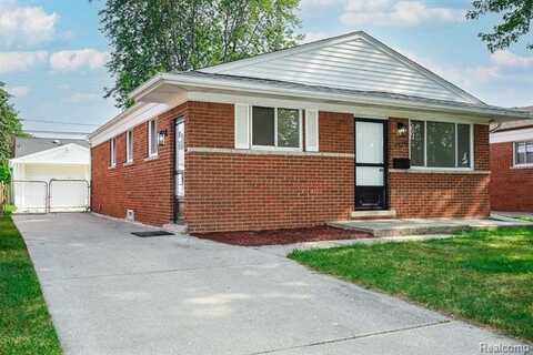 7519 Superior, Center Line, MI 48015