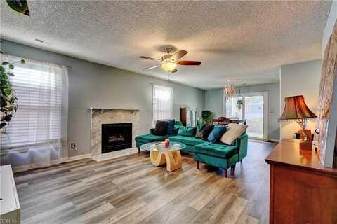333 London Street, Portsmouth, VA 23704