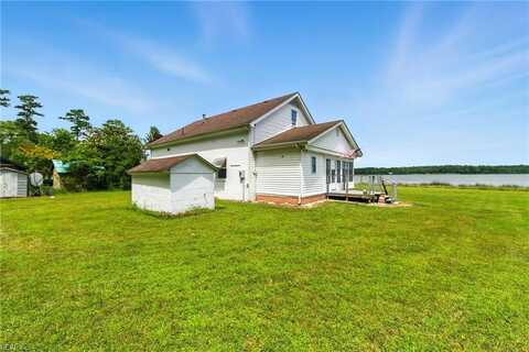 7812 Haynes Drive, Gloucester, VA 23061
