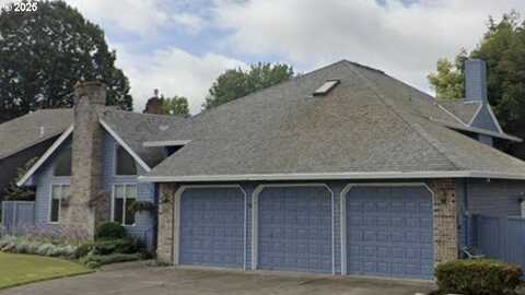 325 N PEACOCK CT, Newberg, OR 97132