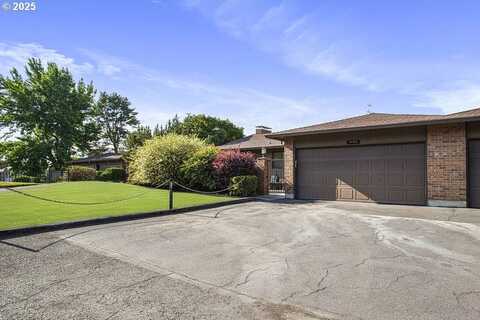 14745 NE STANTON CT, Portland, OR 97230
