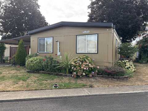 1999 JANSEN WAY, Woodburn, OR 97071