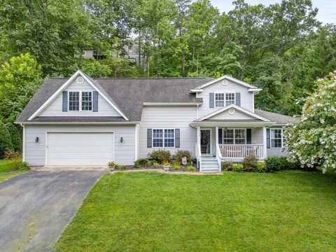 5898 Lakemont DR, Roanoke, VA 24018