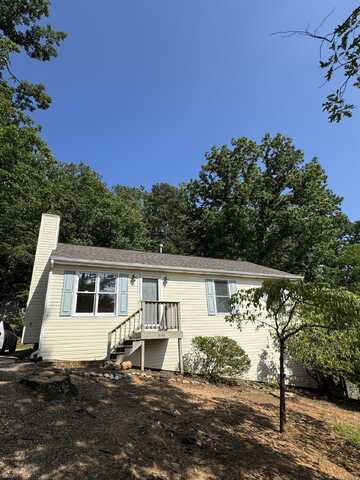 5146 Overland DR, Roanoke, VA 24018