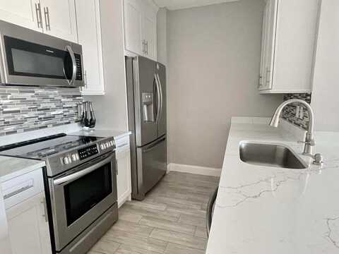 630 S Sapodilla Avenue, West Palm Beach, FL 33401
