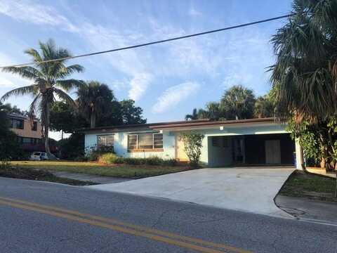 4464 NE Skyline Drive, Jensen Beach, FL 34957