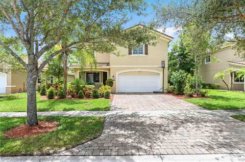 6819 Osage Circle, Greenacres, FL 33413