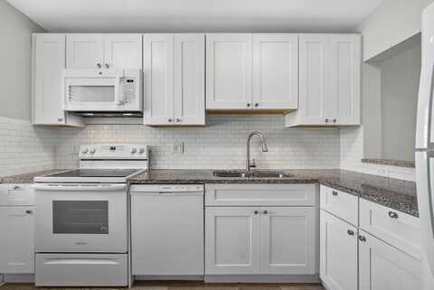 2828 Tennis Club Drive, West Palm Beach, FL 33417