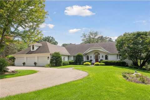 5325 Saddle Ridge Trail, Independence, MN 55359