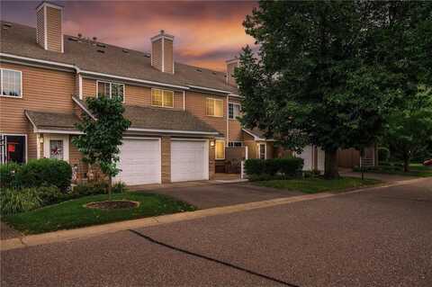 9953 Fillmore Street NE, Blaine, MN 55434
