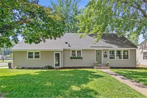968 Scott Street S, Shakopee, MN 55379