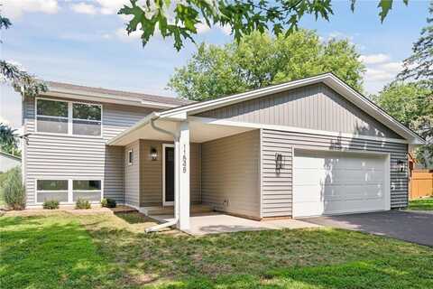 11548 Oregon Avenue N, Champlin, MN 55316
