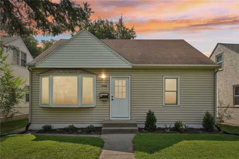 4408 2nd Street NE, Columbia Heights, MN 55421