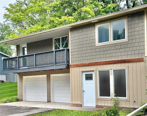 7611 Iroquois Street, Chanhassen, MN 55317