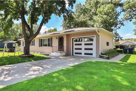 818 6th Street SE, Little Falls, MN 56345