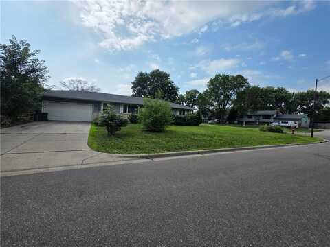 8033 Georgia Avenue N, Brooklyn Park, MN 55445