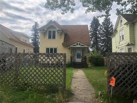 504 8 1/2 Street S, Virginia, MN 55792