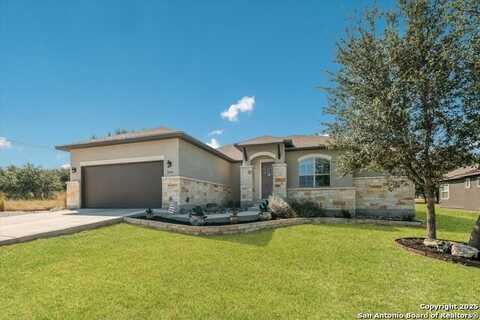 240 Roy Nichols Dr, Blanco, TX 78606