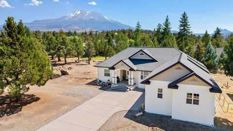 5541 Lake Shastina Dr, Weed, CA 96094