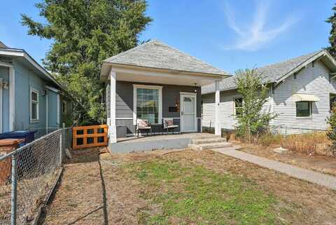 1518 W Cleveland Ave, Spokane, WA 99205