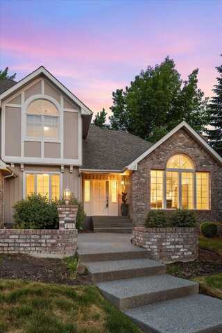 910 E Donegal Ave, Spokane, WA 99223