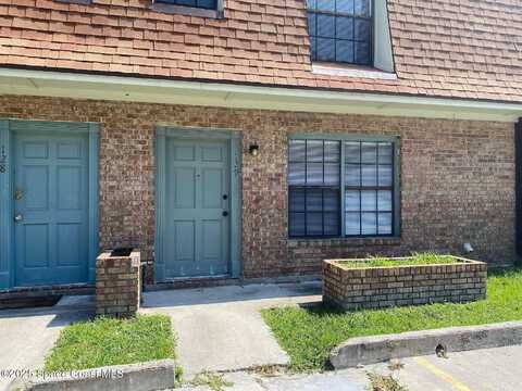 1300 Arlington Lane NE, Palm Bay, FL 32905