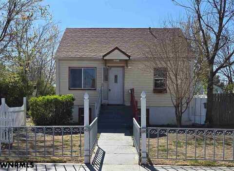1806 AVENUE G, Scottsbluff, NE 69361