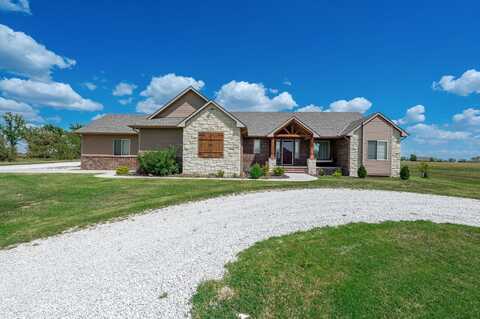 1610 S BONANZA CIR, Garden Plain, KS 67050