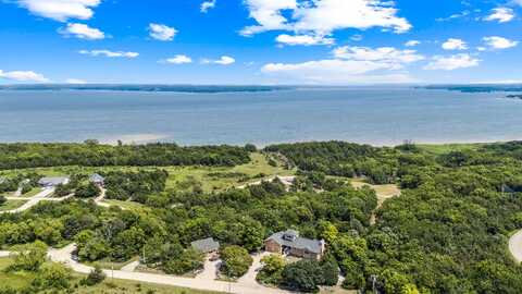 7207 Laurel Canyon Rd, Junction City, KS 66441